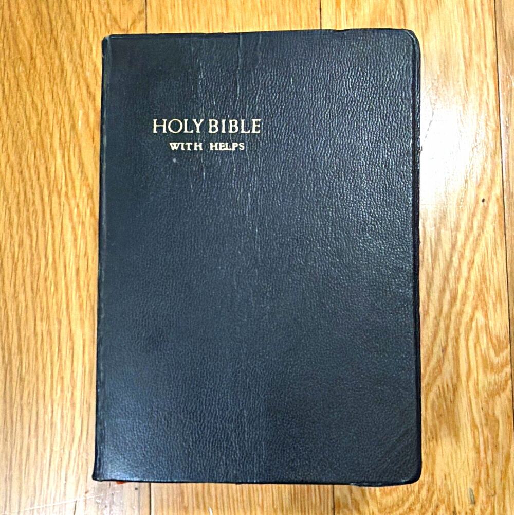 Nelson The Holy Bible Revised Standard Version (RSV) Hardcover Leather Bound